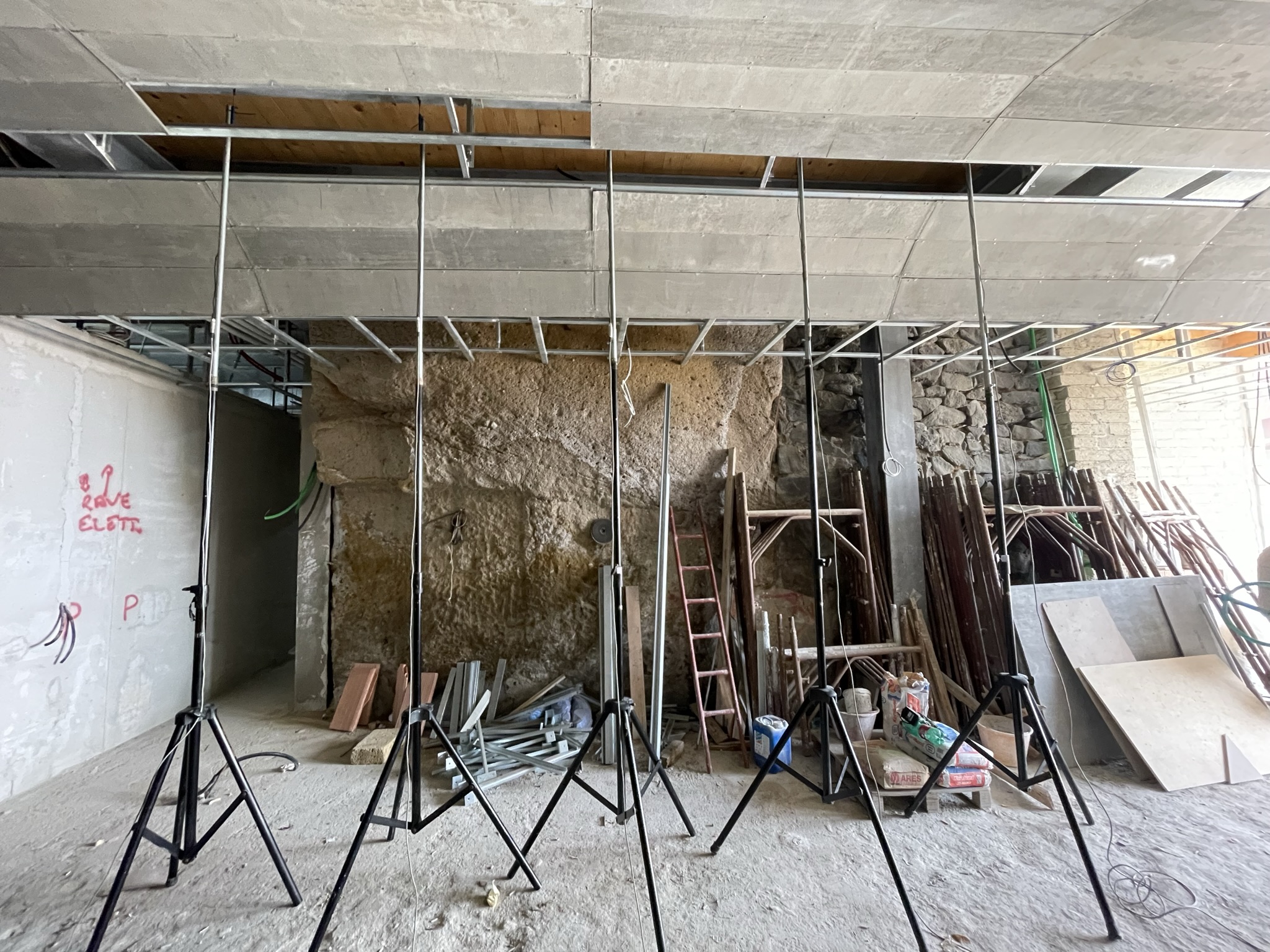 Prove di carico solaio Grotta Romana Napoli